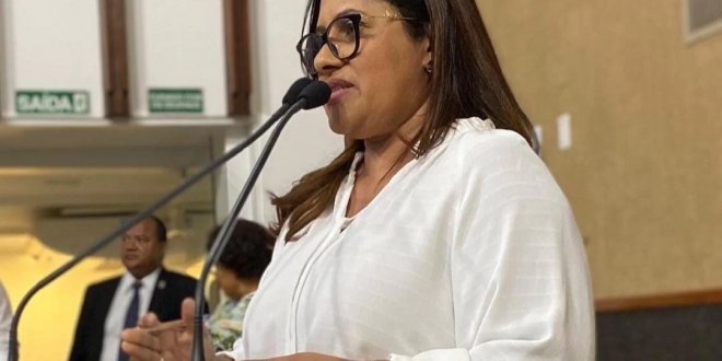 Deputada Kátia Oliveira repudia feminicídio em Simões Filho e cobra ação efetiva do Governo do Estado