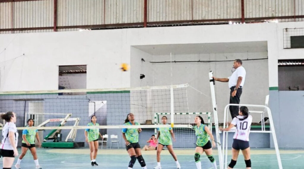 Final do Campeonato Baiano de Vôlei movimenta Ginásio de Esportes em Simões Filho