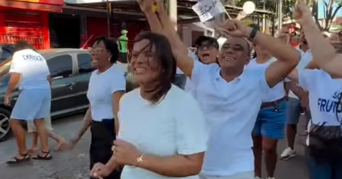 UM NOVO TEMPO : ATÉ MESMO POETICO SEM CORPORATIVISMO...