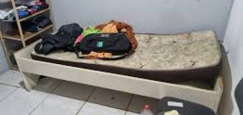 Caseiro contratado por anúncio na OLX é resgatado de trabalho análogo