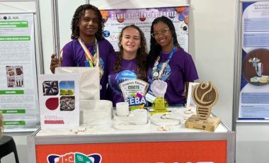 Estudantes da rede estadual conquistam prêmio internacional com projeto de sustentabilidade | SECOM