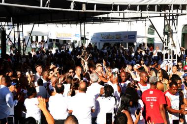 Sexta-feira da Gratidão atrai turistas à Basílica do Senhor do Bonfim | SECOM