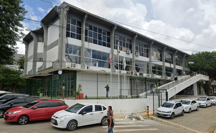 Simões Filho reforça política de regularização fiscal com Partiu Regularizar