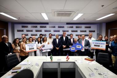 Durante reunião com prefeito, Governo do Estado reforça a saúde em Gentio do Ouro com entregas e novas obras | SECOM