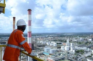 Em novembro, a produção industrial baiana cresceu 0,9% | SECOM