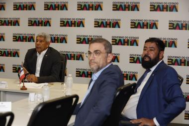 Governador Jerônimo Rodrigues recebe prefeito de Itiruçu e anuncia novos investimentos para o município | SECOM