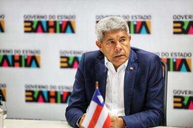 Governador Jerônimo Rodrigues sanciona lei que proíbe nomes ligados à ditadura em equipamentos públicos | SECOM