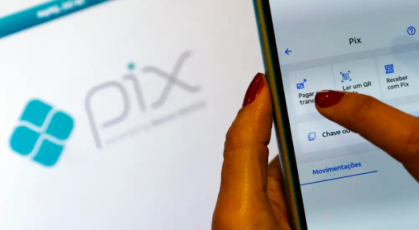 Pix fica instável e afeta clientes de diversos bancos