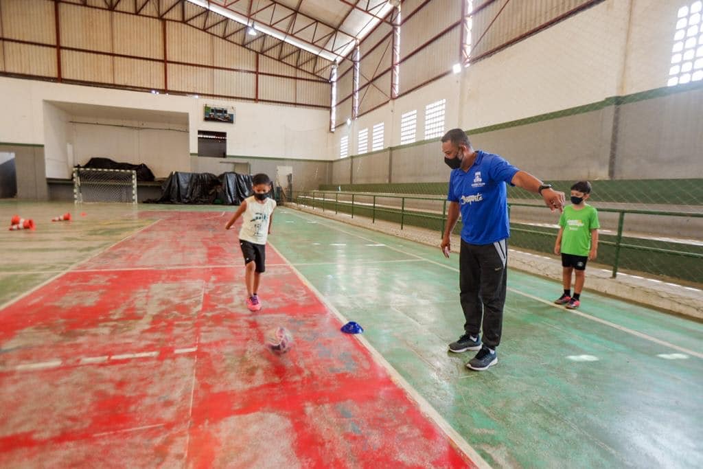 Simões Filho abre inscrições para programa esportivo gratuito