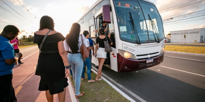 Simões Filho inicia recadastro do Transporte Universitário para o semestre 2026.1