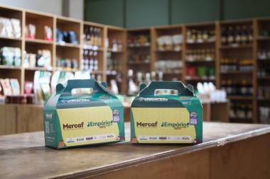 Ação do Governo da Bahia leva alimentos da agricultura familiar a trabalhadores da reciclagem no Carnaval 2026 | SECOM