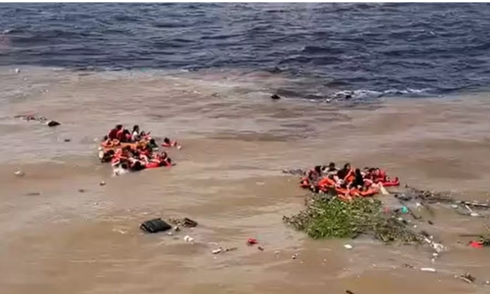 Bombeiros encontram corpo durante buscas por vítimas do naufrágio no AM