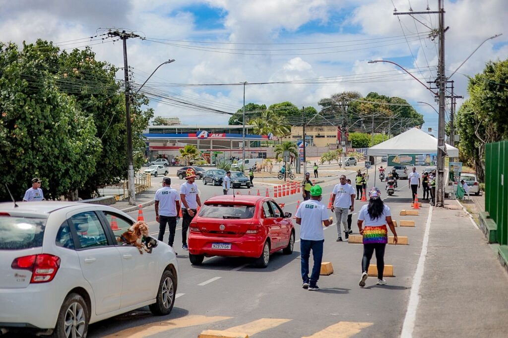 Simões Filho intensifica ações de conscientização no trânsito durante o Carnaval