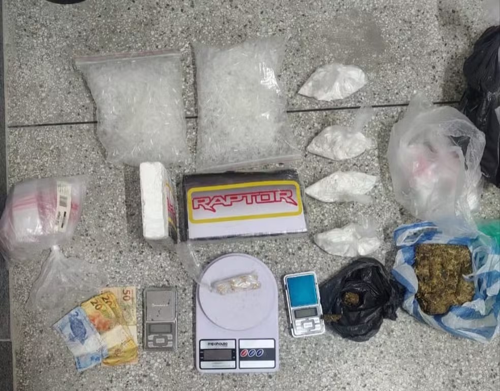 Suspeito de tráfico de drogas é preso em Simões Filho