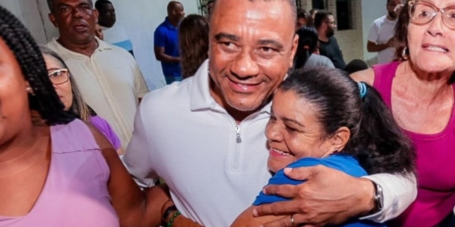 Gestão estruturada e foco no povo: Prefeito Del prepara novo ciclo de avanços em Simões Filho