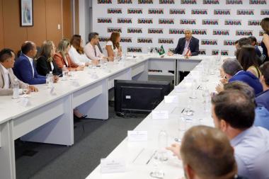 Governo do Estado firma convênio com o município de Casa Nova para reforma e ampliação do hospital municipal | SECOM