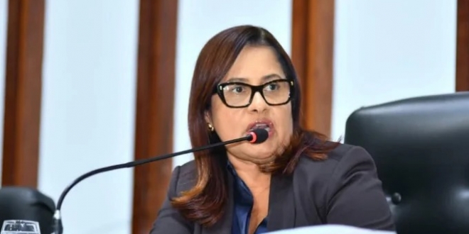 Kátia Oliveira cobra do governo regulamentação de três leis aprovadas para fortalecer combate à violência contra a mulher