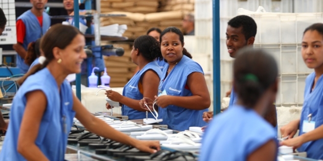 Ministro do Trabalho defende jornada de 40 horas semanais e fim da escala 6×1