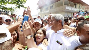 Governador autoriza obras de pavimentação asfáltica em Wenceslau Guimarães | SECOM