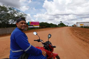 Governo autoriza pavimentação de trechos da BA-084 em Sítio do Quinto e povoado de Tinguí | SECOM