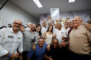 Governo do Estado entrega UBS e autoriza implantação do Sistema de Esgotamento Sanitário em Brumado | SECOM