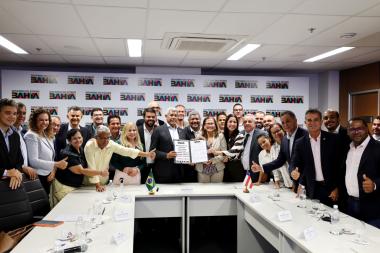 Governo do Estado firma convênio inédito com consórcio intermunicipal para regulação de resíduos sólidos na Bahia | SECOM