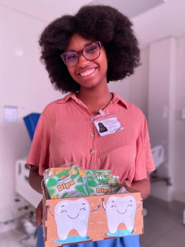 Hospital Metropolitano realiza ação de saúde bucal para pacientes internados | SECOM