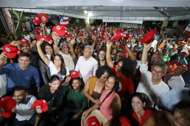 Jerônimo dialoga com lideranças do MST e trata de demandas para fortalecer comunidades rurais | SECOM