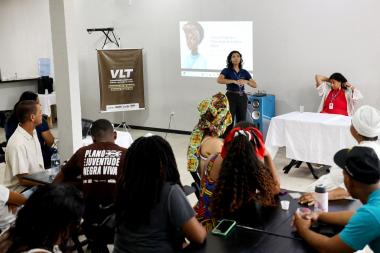 VLT conecta juventude a ações de cidadania durante evento no Subúrbio de Salvador | SECOM