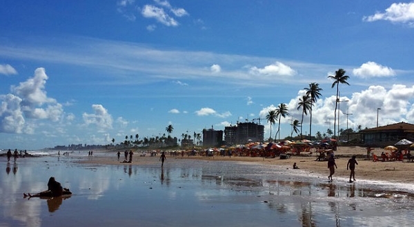 Inema aponta 11 praias impróprias para banho em Salvador