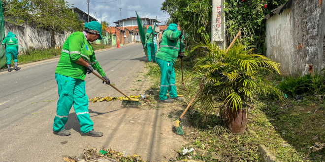 Simões Filho: Limpeza urbana avança com ações simultâneas em diferentes pontos da cidade 