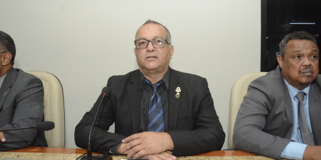Vereador Neivaldo Scavelo solicita obras de infraestrutura na Rua Mem de Sá, no Jardim Renatão