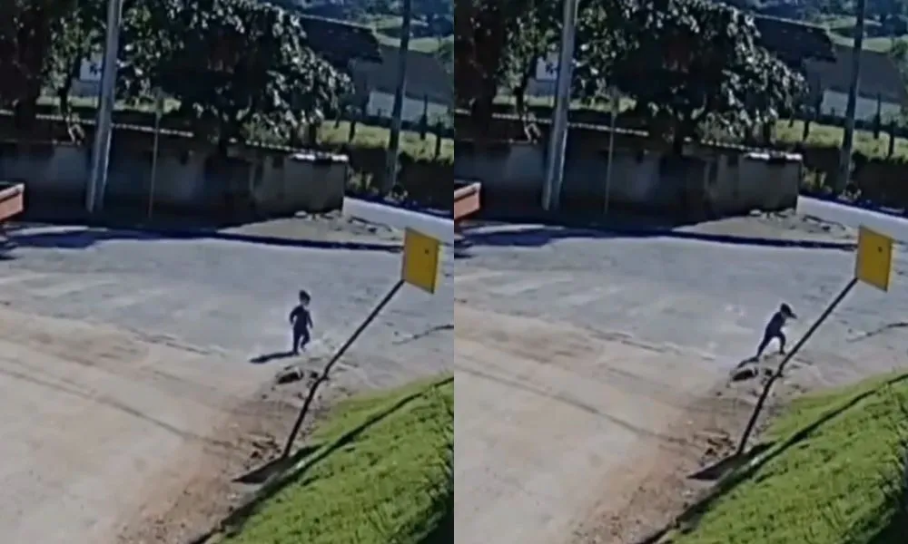 Bebê de 1 ano e meio foge de creche e caminha sozinho até trabalho da mãe em SC