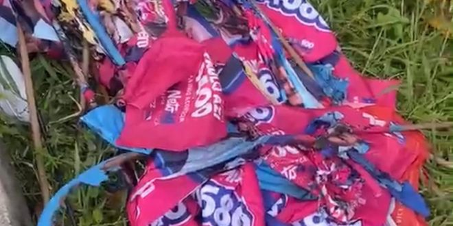 Materiais de campanha são vandalizados em Simões Filho