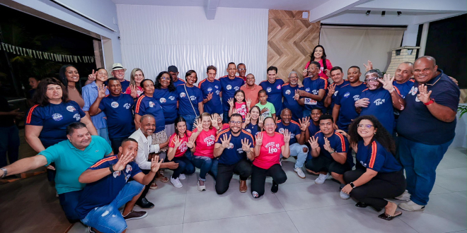 Simões Filho: Leonardo Melo agradece lideranças após reeleição de Léo Prates
